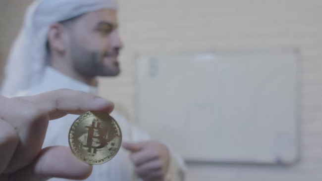 Giá Bitcoin tăng vọt $1000 trong 30’ tăng trưởng của cả thị trường